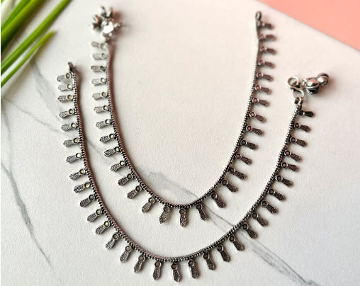Buy 5 New Design Anklets for Your Special Event in 2024
