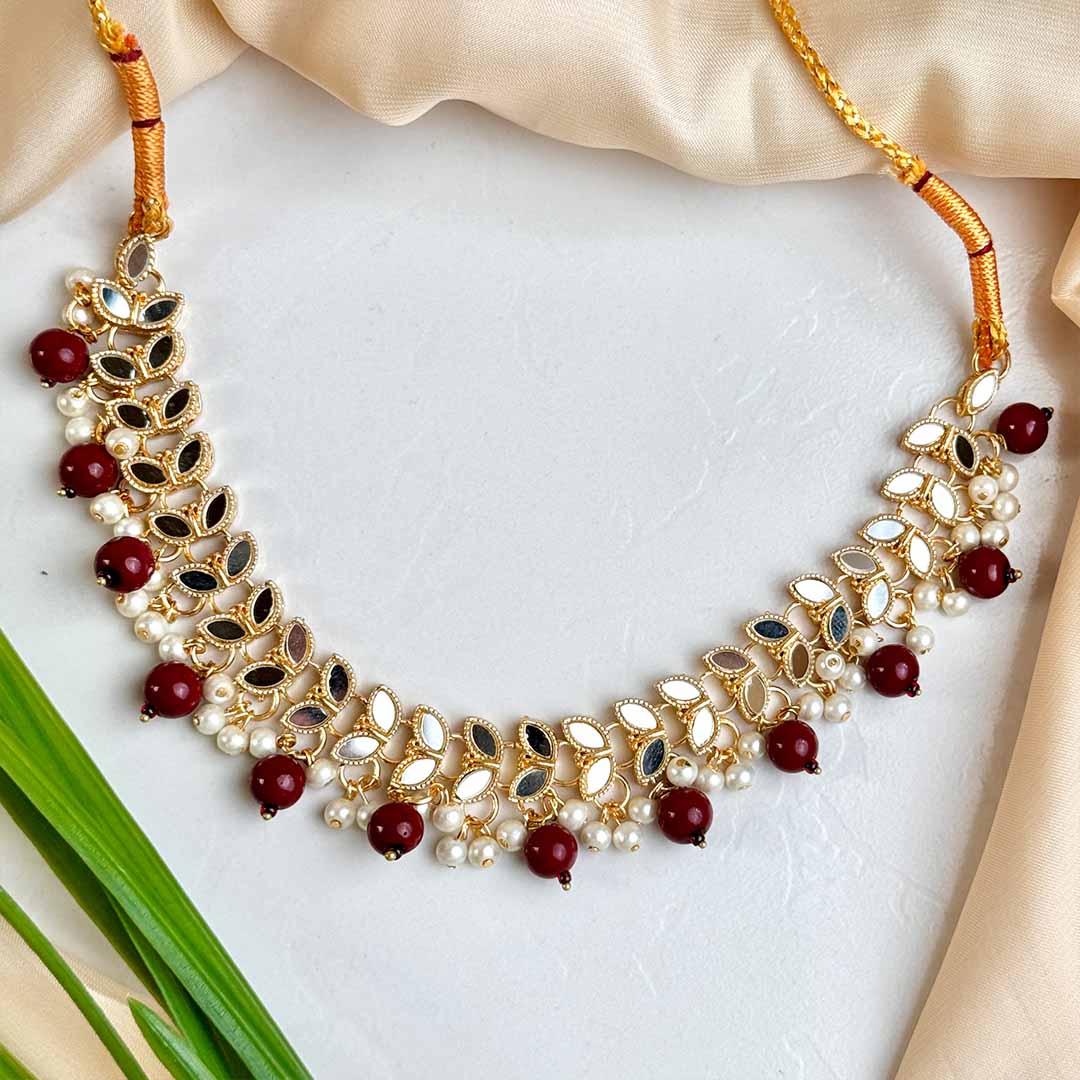 Leaf Necklace (Maroon)