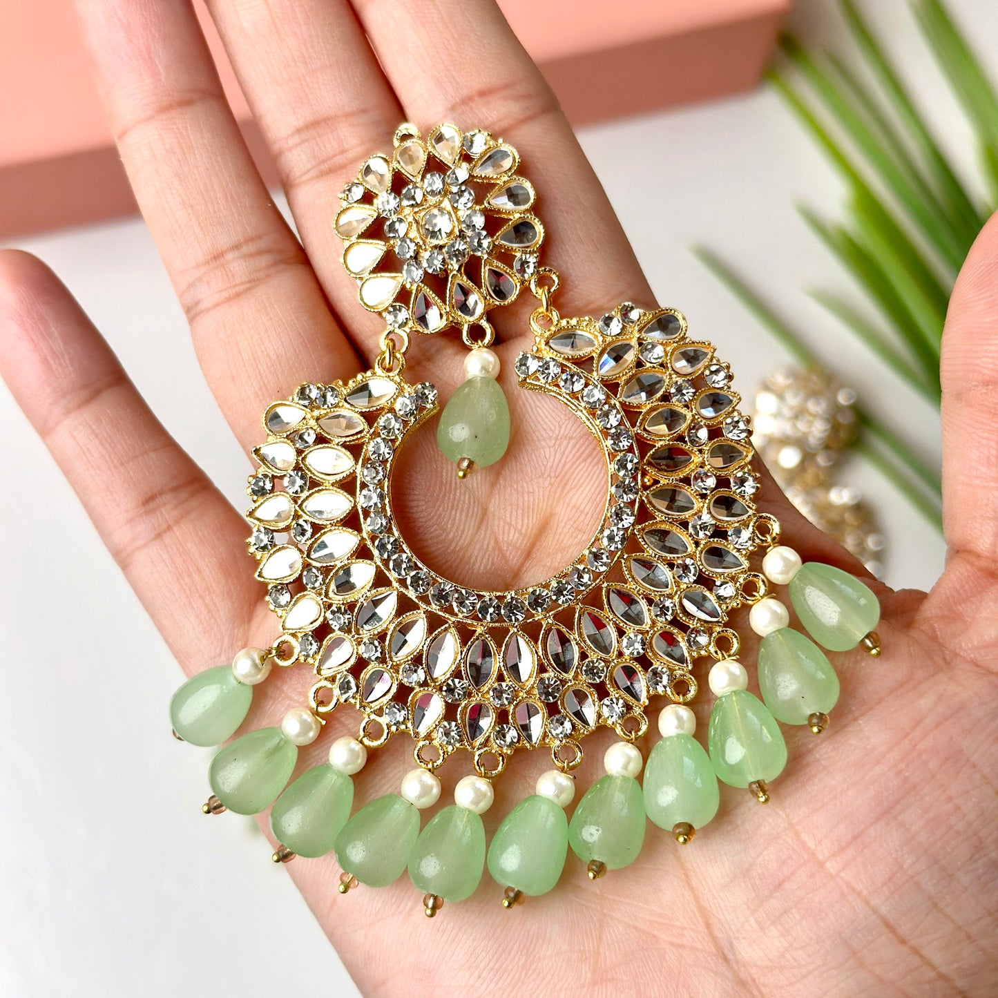 Wafaa Earrings/Teeka Set (Light green)