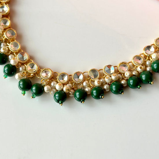 Load image into Gallery viewer, Jeena Necklace (Green)
