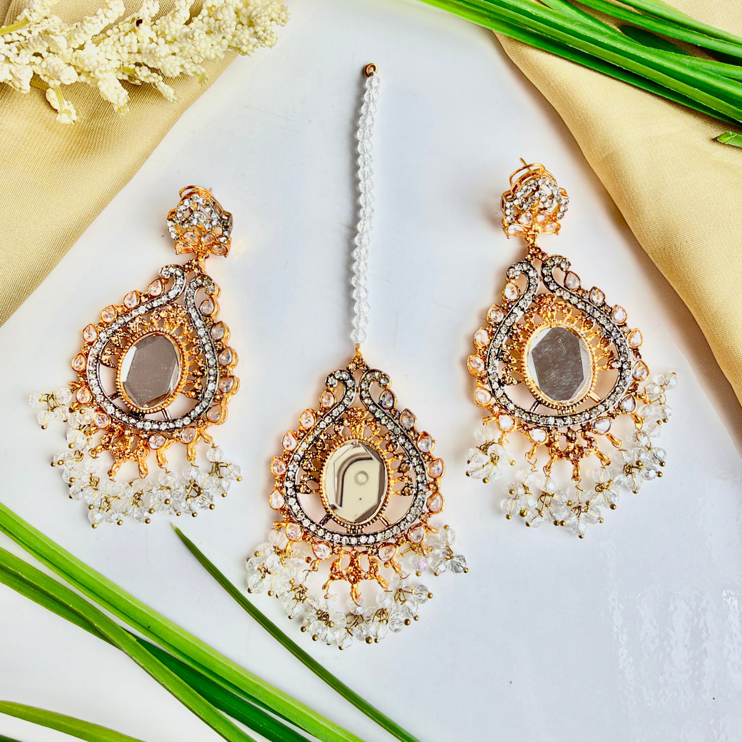 Afsana Set (Crystal)