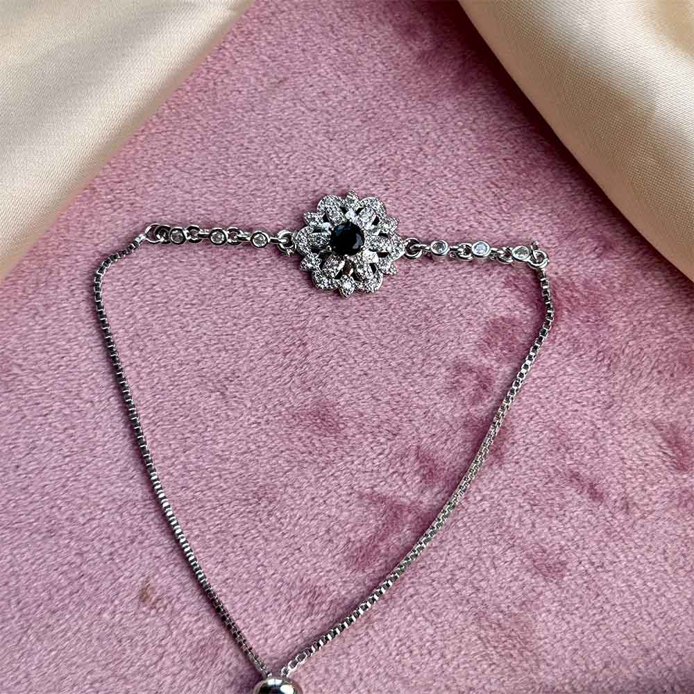 Blume Bracelet (Navy Blue)