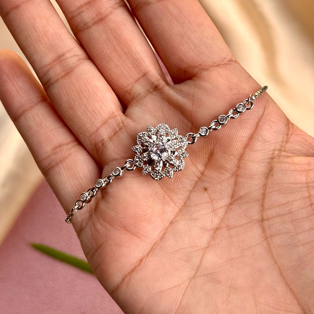 Blume Bracelet (Crystal)