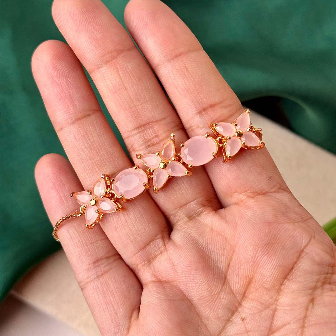 Carla Bracelet (Light Pink)