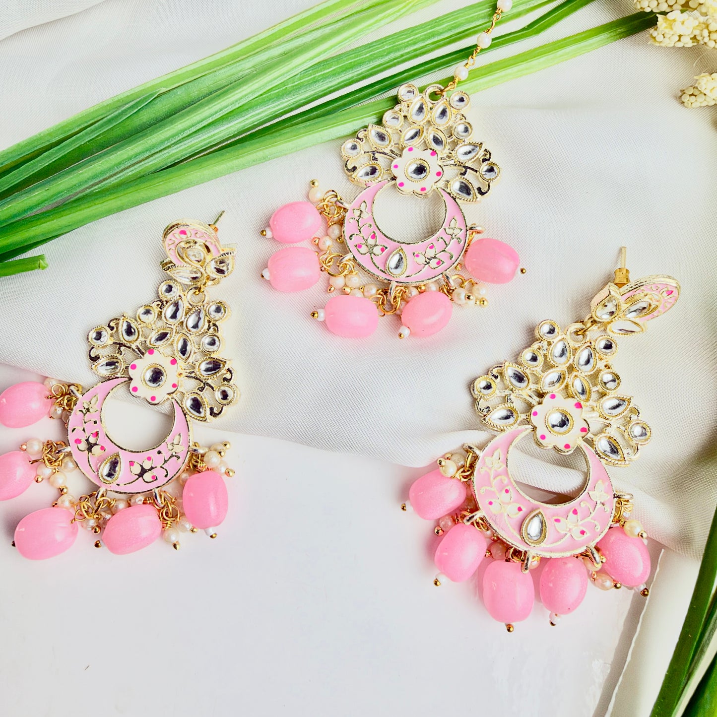 Chaand Baali (Baby Pink)