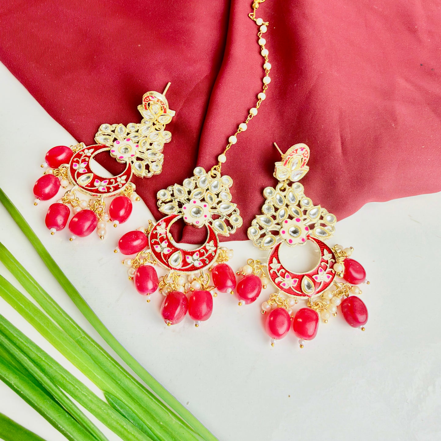 Chaand Baali (Red)