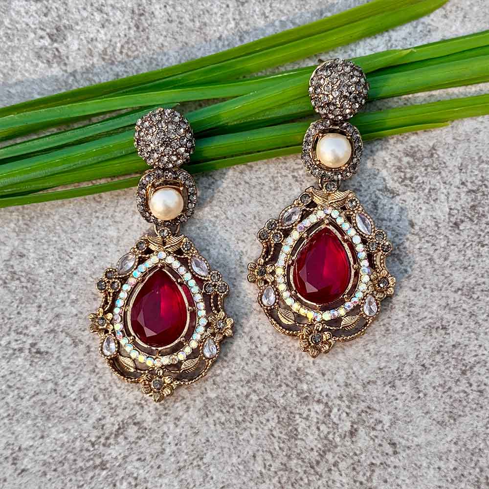 Dilara Earrings (Maroon)