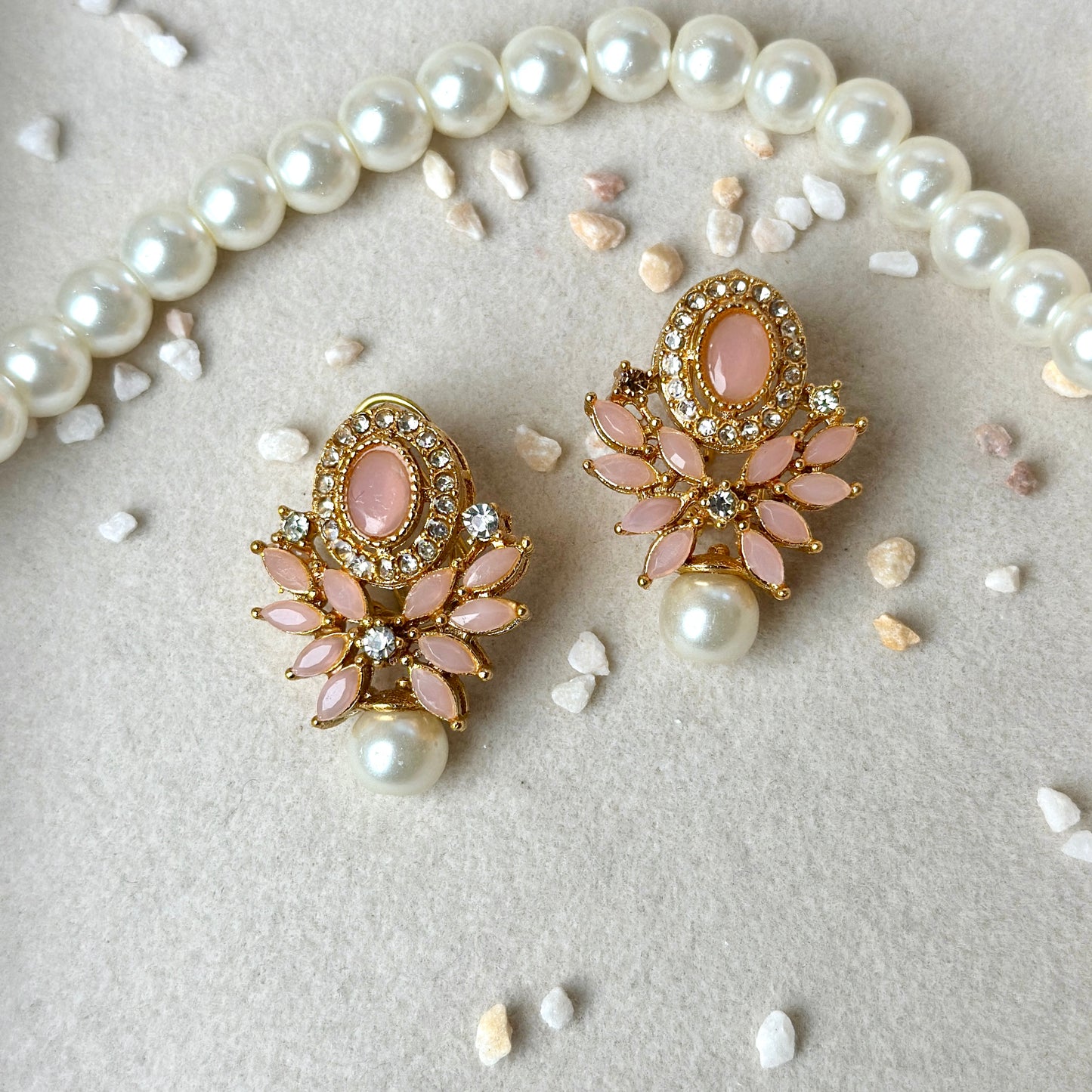 Lana Earrings (Golden Light Pink)