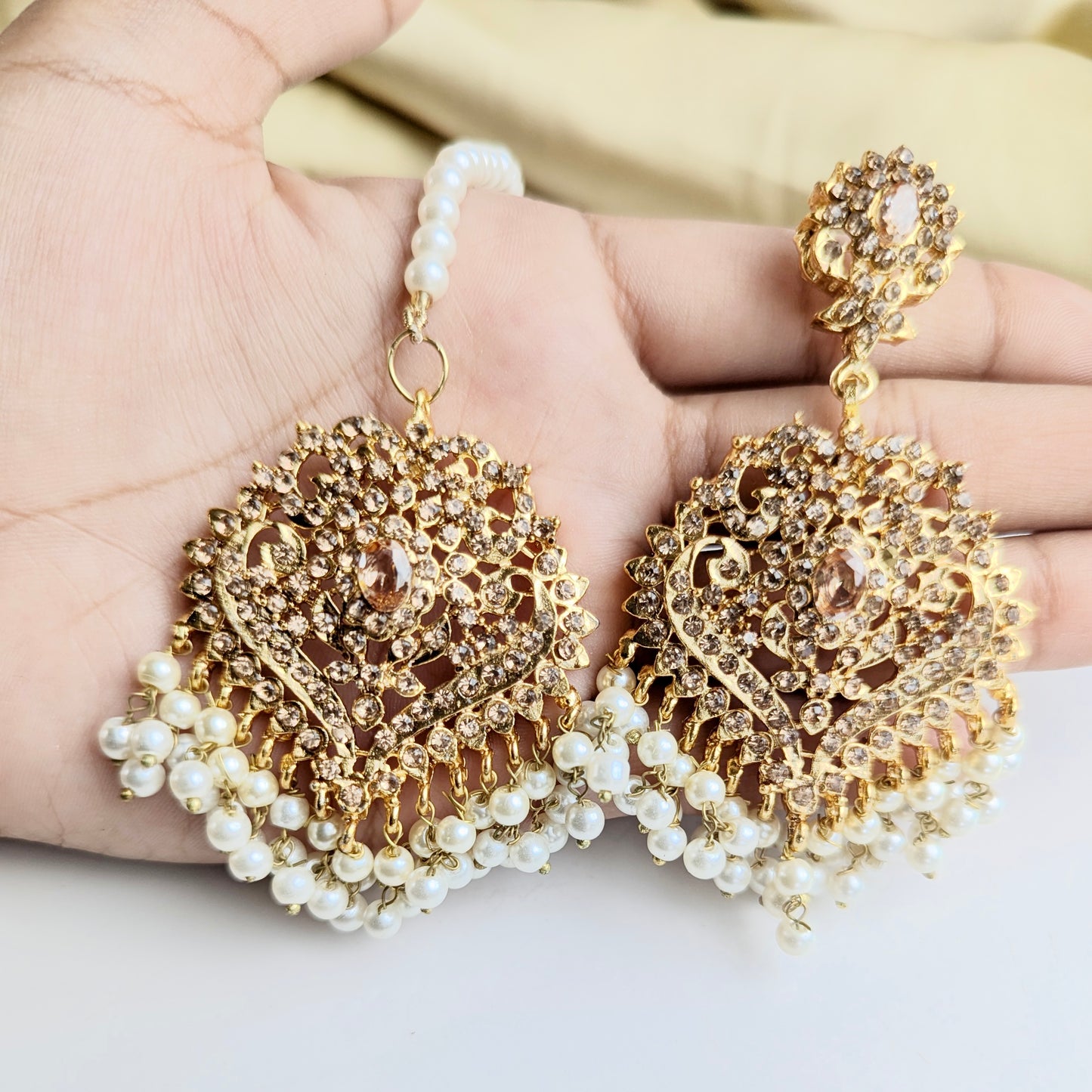 Golden Naurattan Set