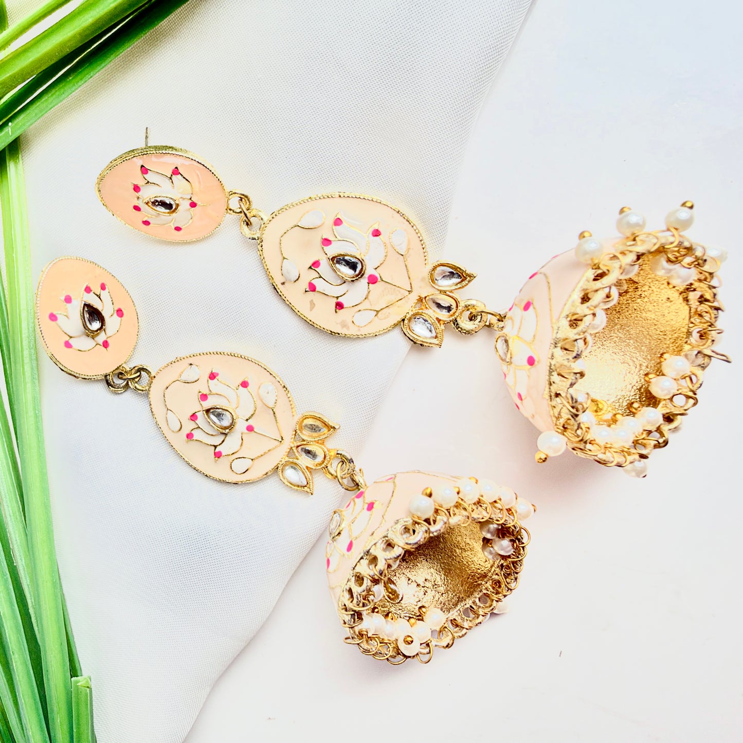 Gulbahar Jhumka (Ivory Cream)