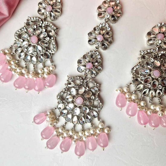 Kiran Earrings and Teeka Set Silver (Light Pink)