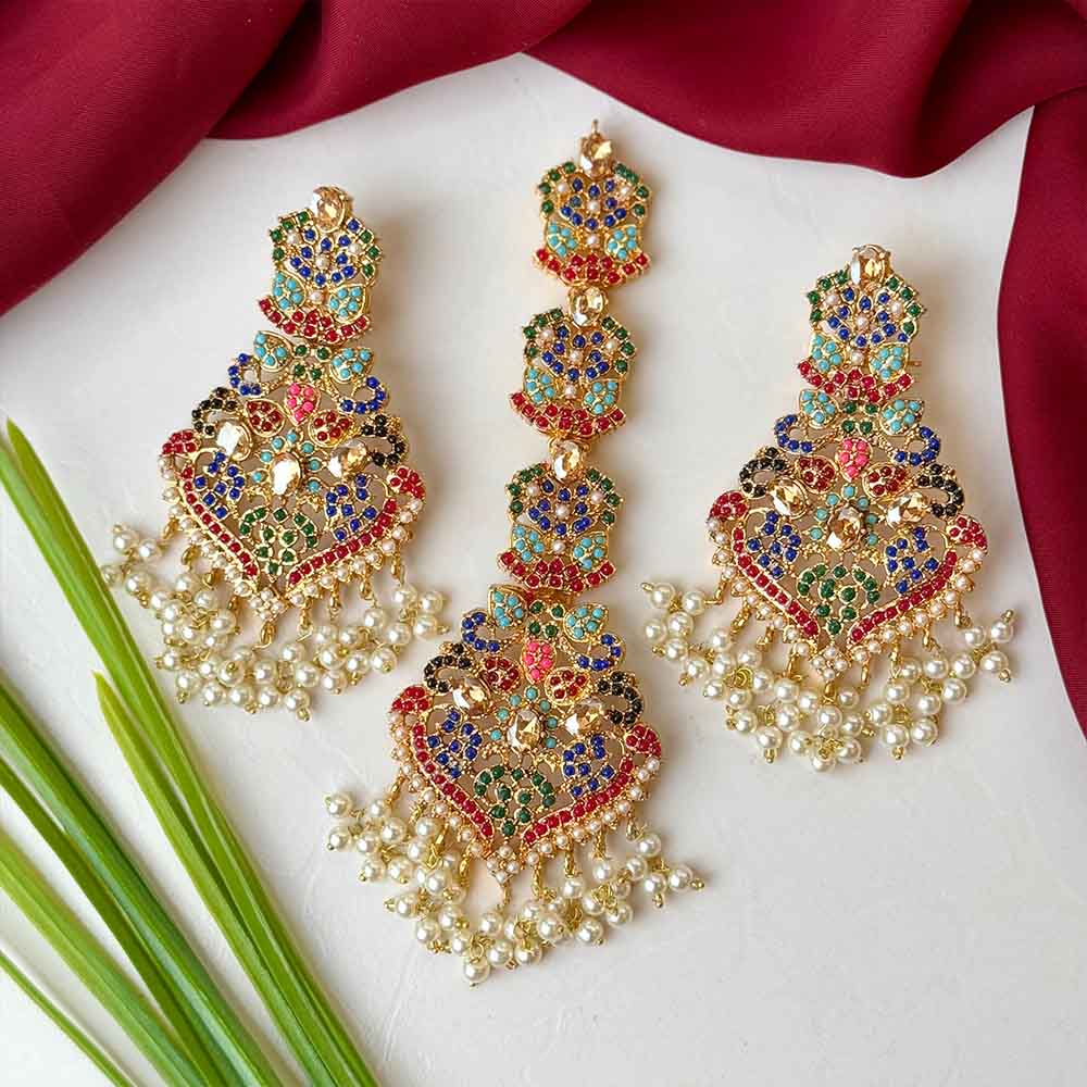 Manisha Earrings Teeka Set