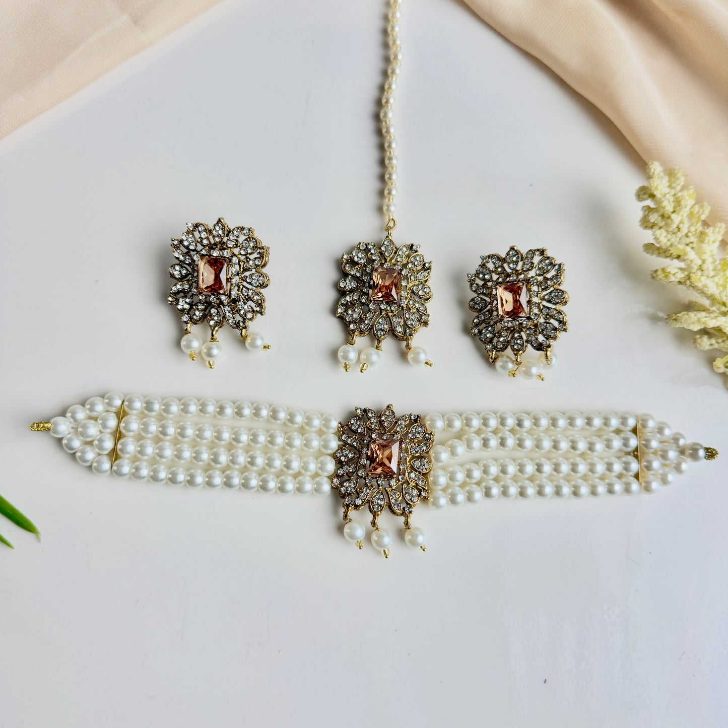 Meher Antiue Set (Champagne)