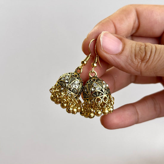Naheed Jhumki
