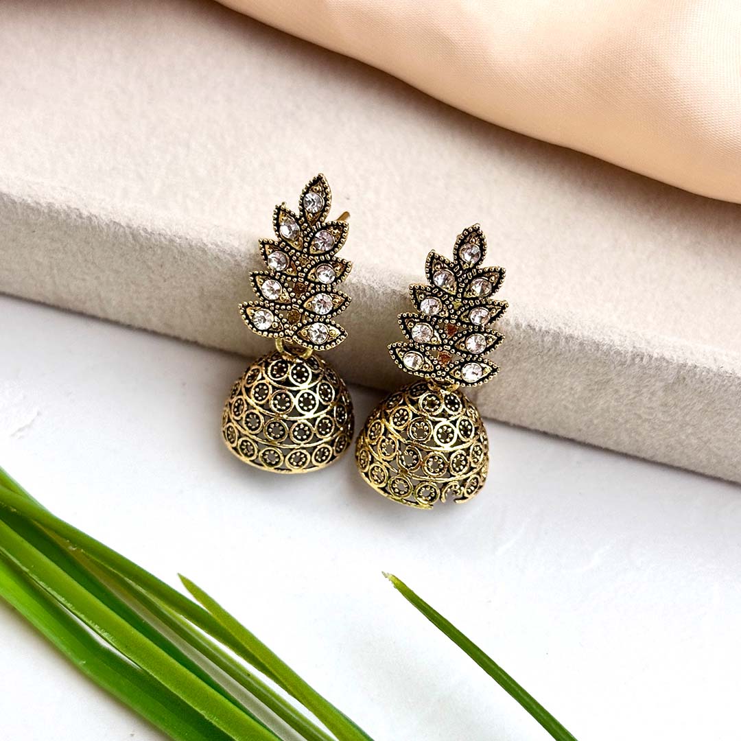 Nasra Jhumkay (Golden)