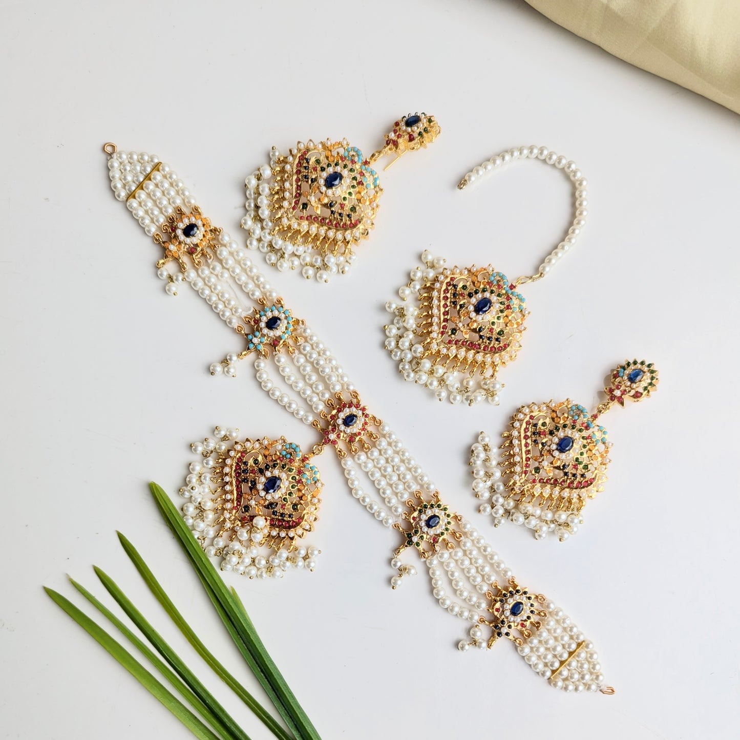 Naurattan Pearl Set (Blue)