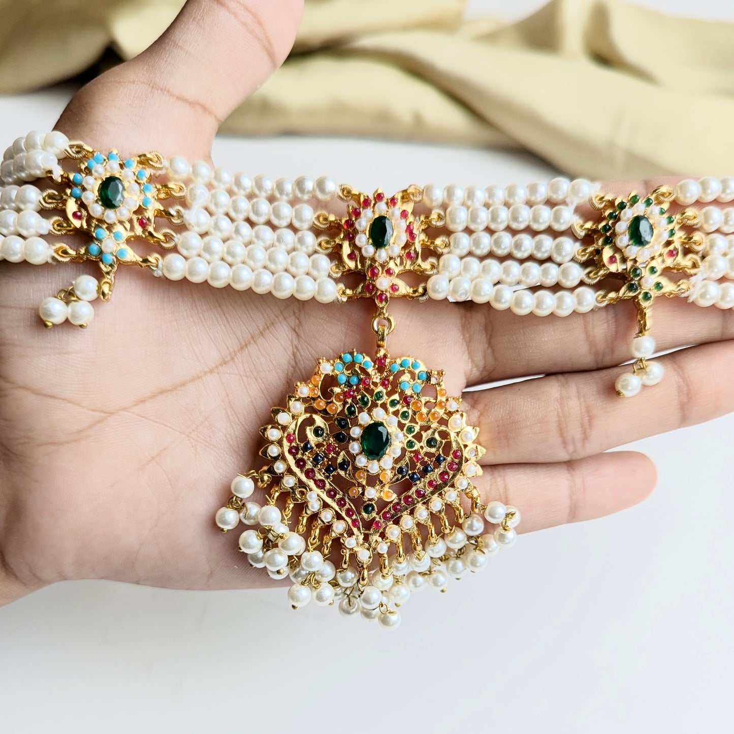 Naurattan Pearl Set (Green)