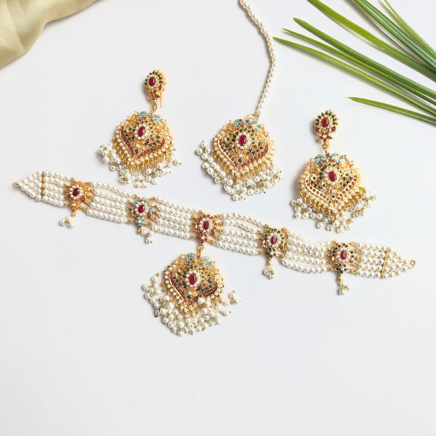 Naurattan Pearl Set (Red)