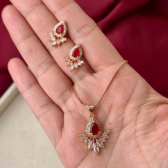 Petal Pendant Set (Red)