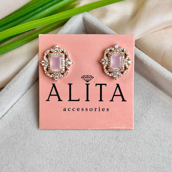 Ruya Studs (Peach)