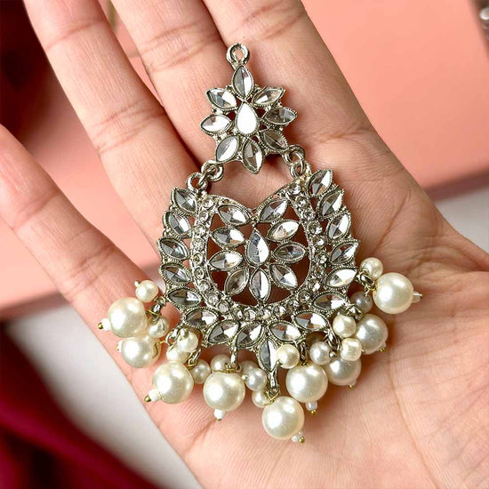 Sameera Earrings Silver (Pearl)