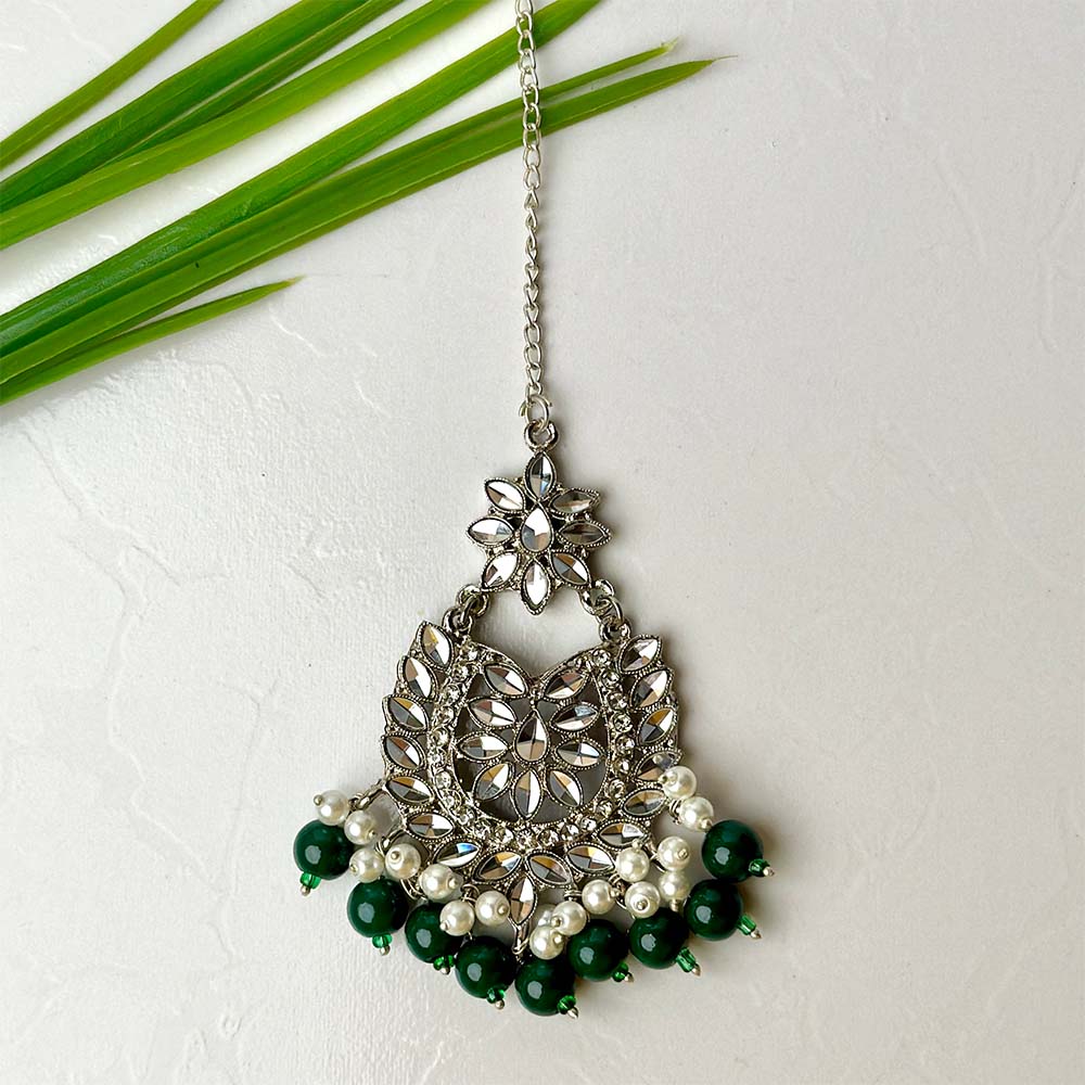 Sameera Earrings/Teeka Set Silver (Green)