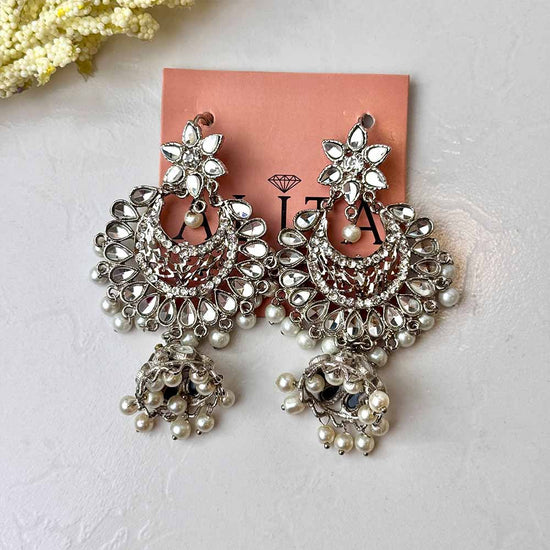 Samiya Earrings (Silver)