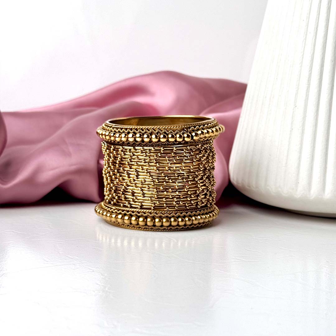 Shehnai Bangles (Golden)