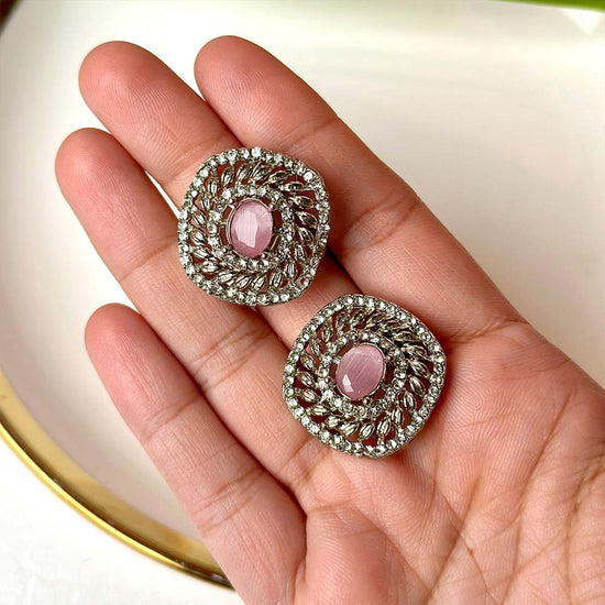 Sidra Earrings (Baby pink)