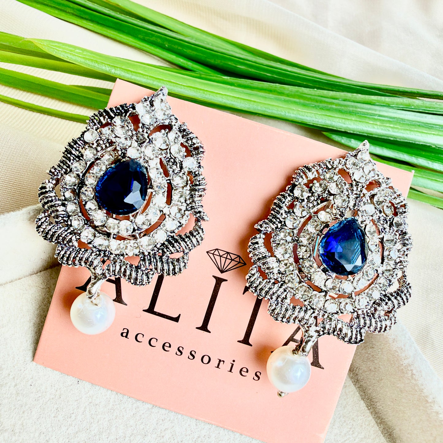 Silver-Tone Stud (Blue)
