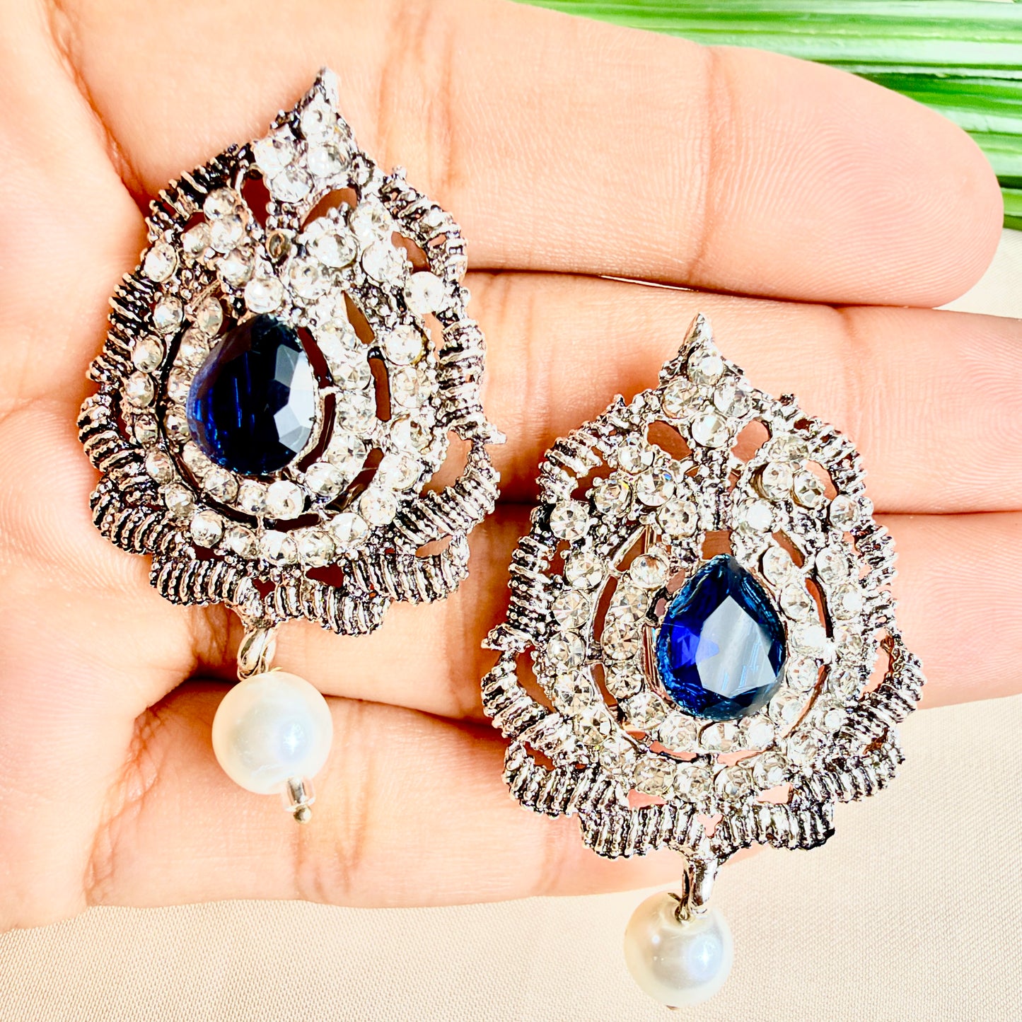 Silver-Tone Stud (Blue)
