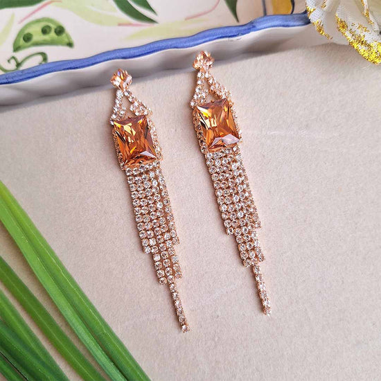 Velina Earrings (Champagne)