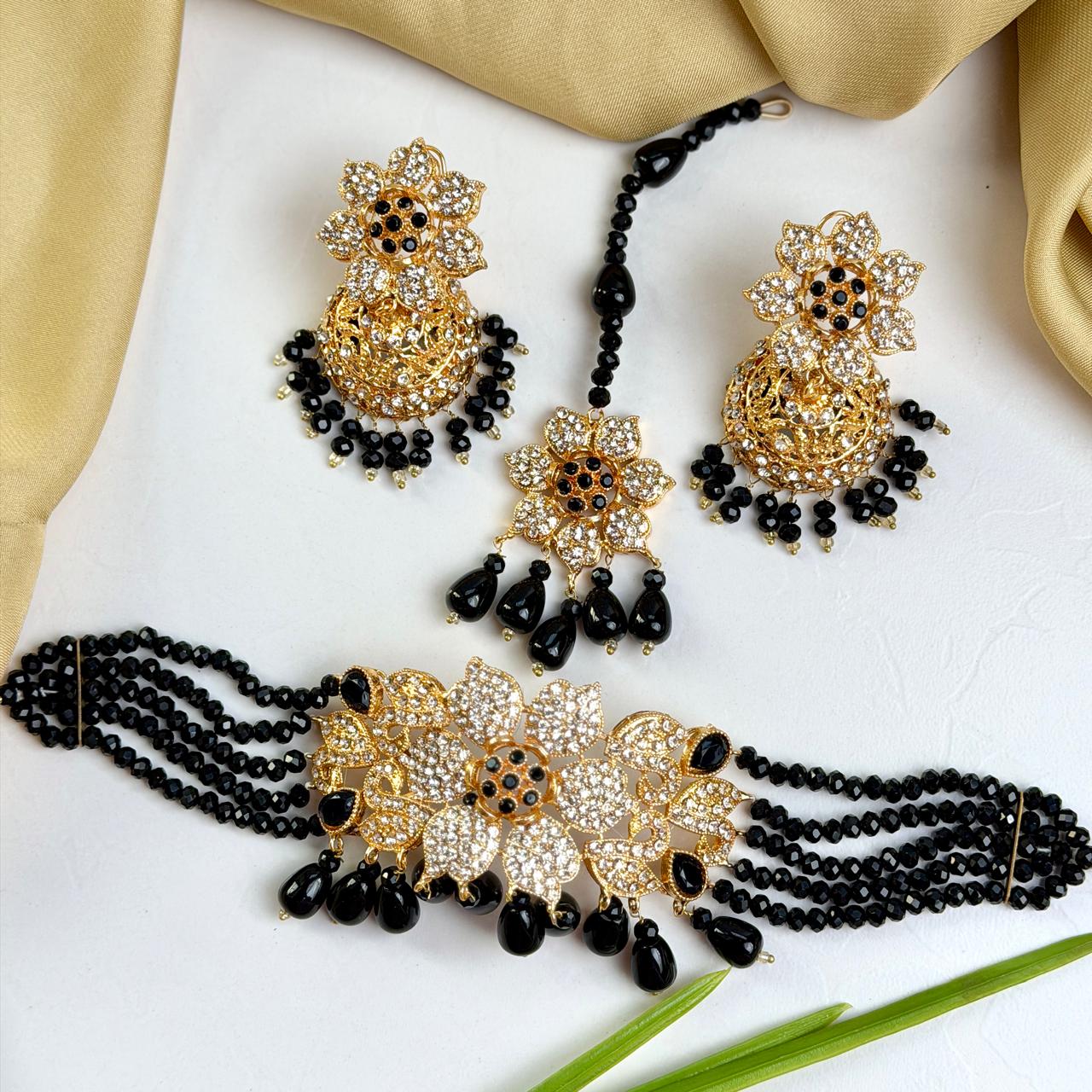 Monaal set (Black)