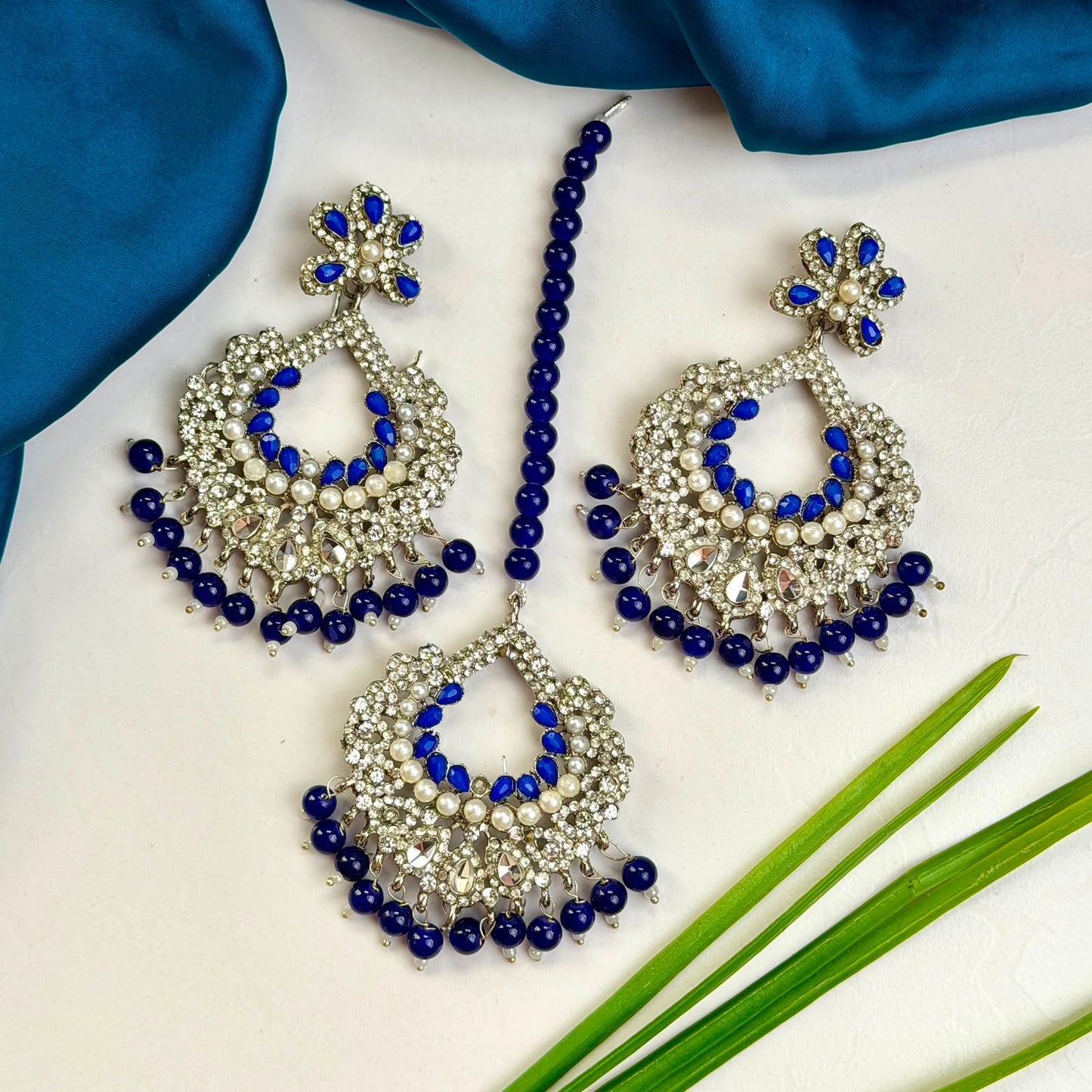 Naqsh earrings and teeka set(Blue)