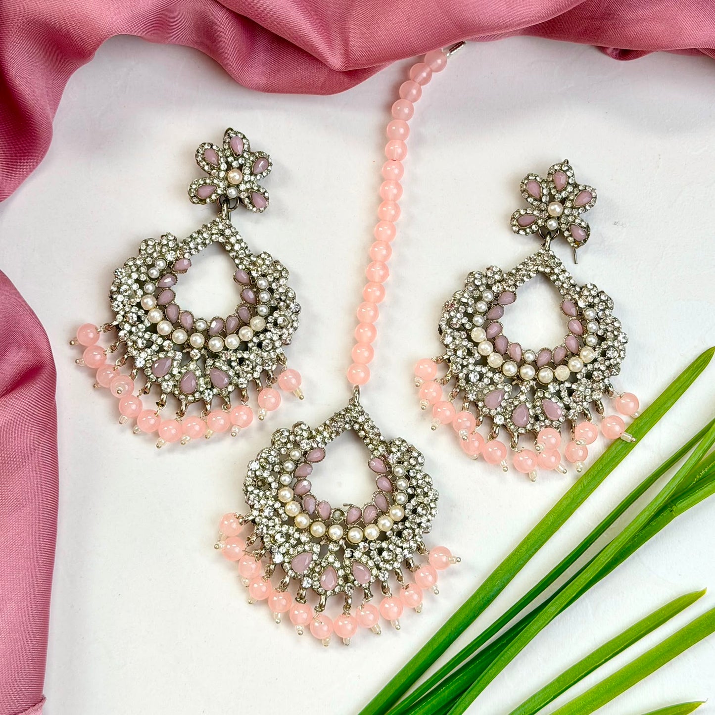 Naqsh earrings and teeka set(Pink)