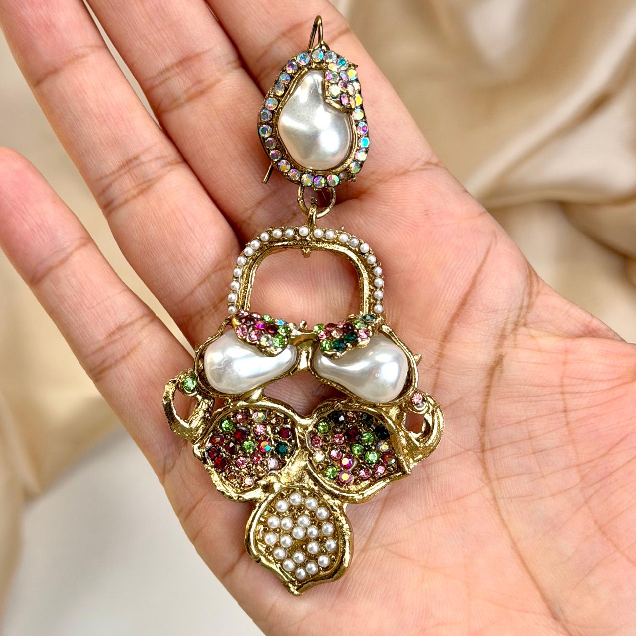 Dina earrings(Multi Color)