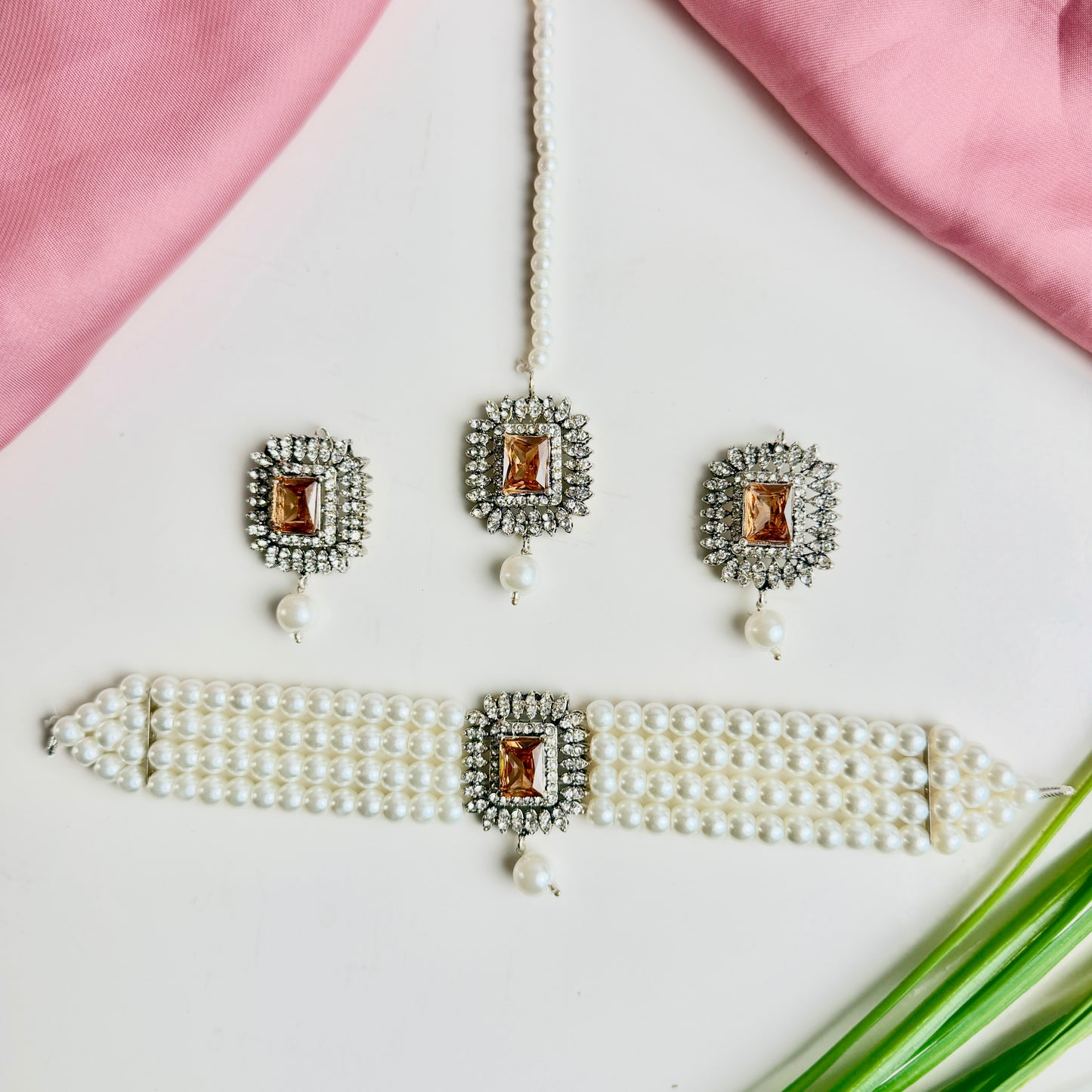 Zareen Silver Set (Champagne)