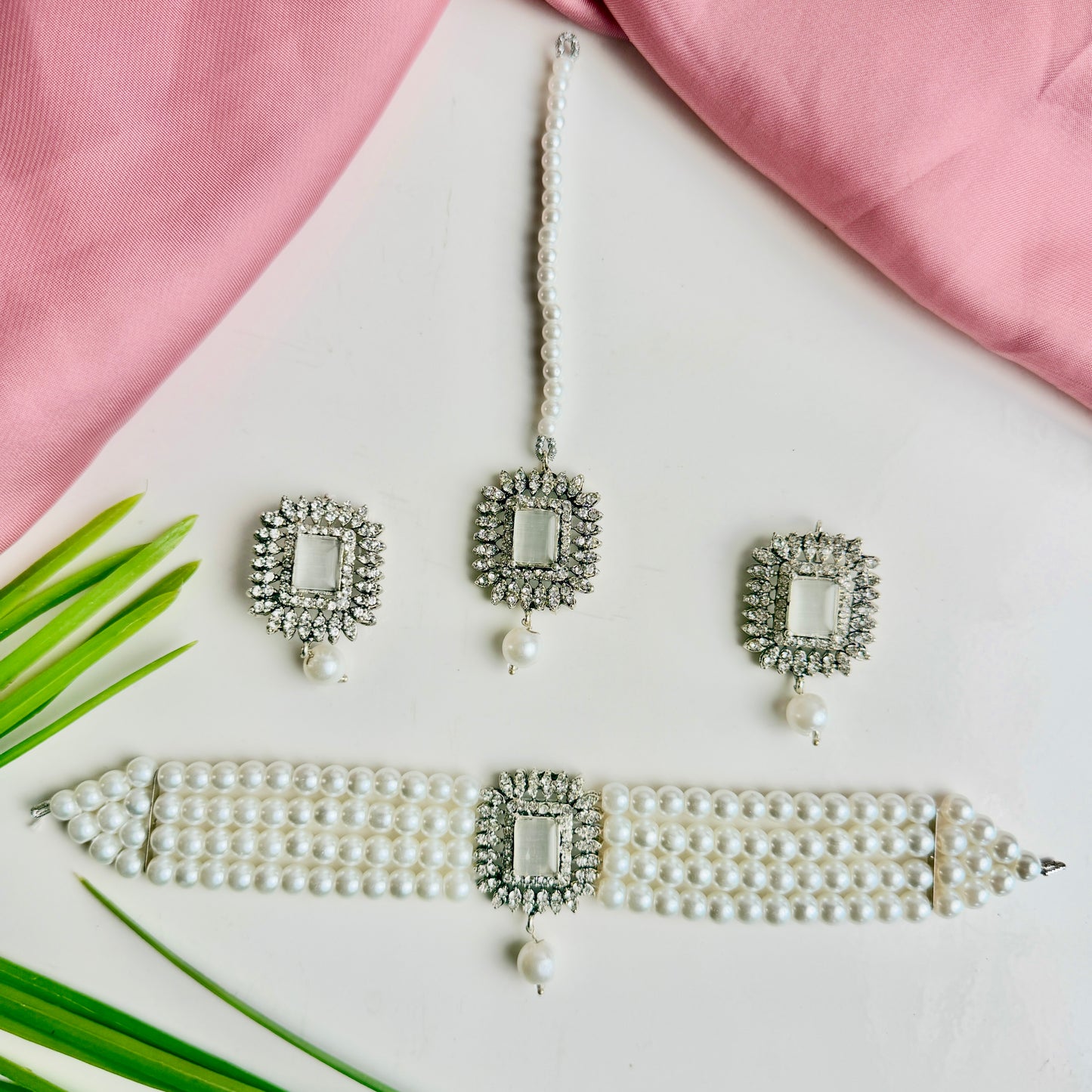 Zareen Silver Set (Pearl)