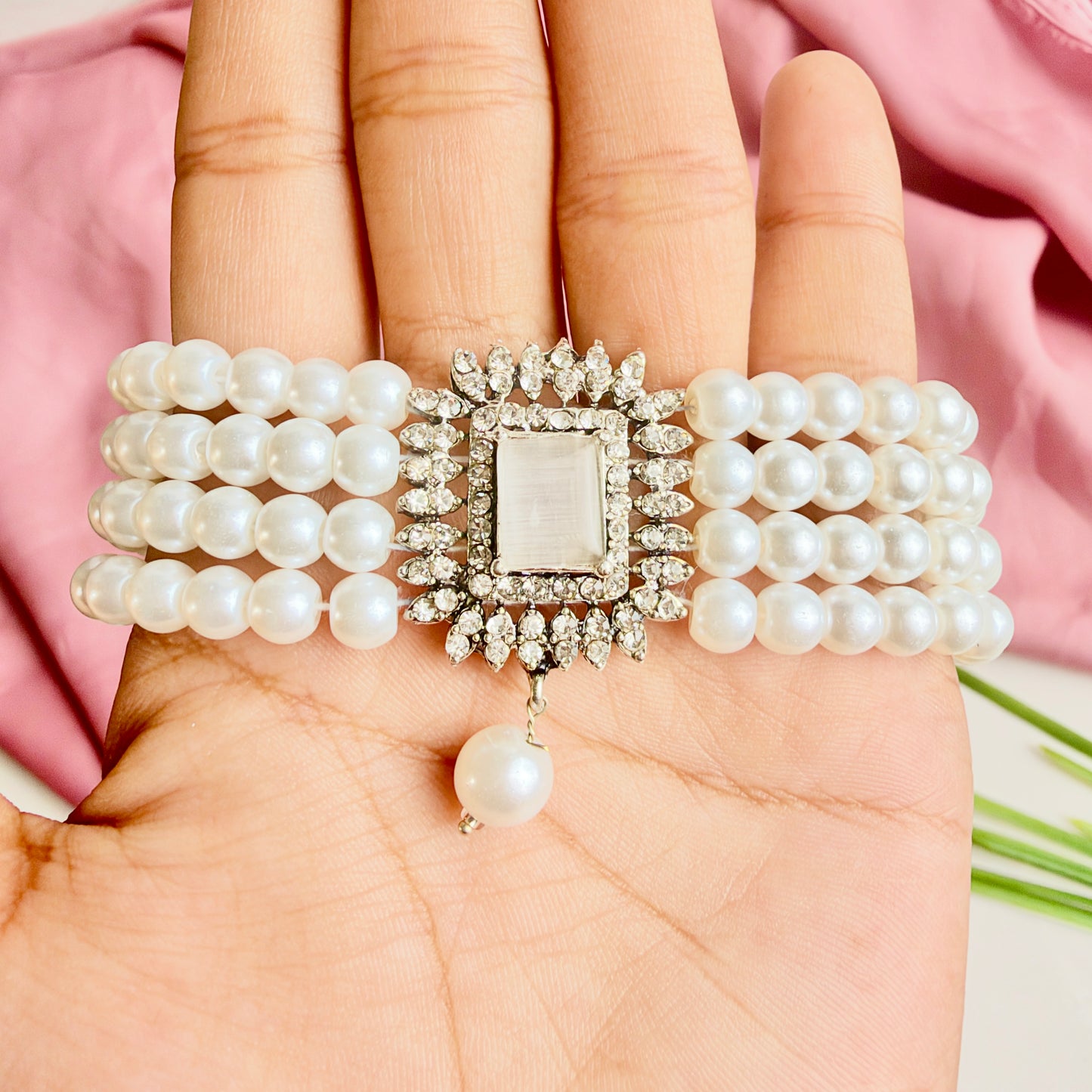 Zareen Silver Set (Pearl)
