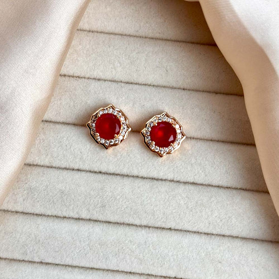 Asha Studs (Golden Maroon)