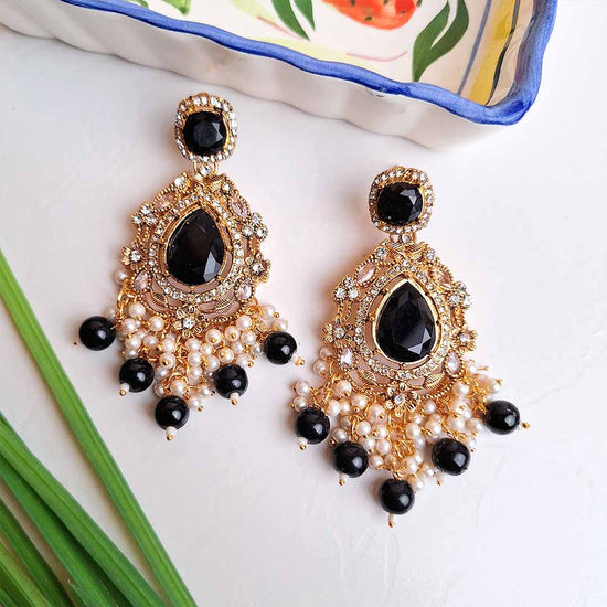 Ayzel Earrings (Black)