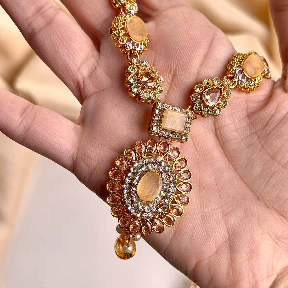 Huram Maala Set (Beige)