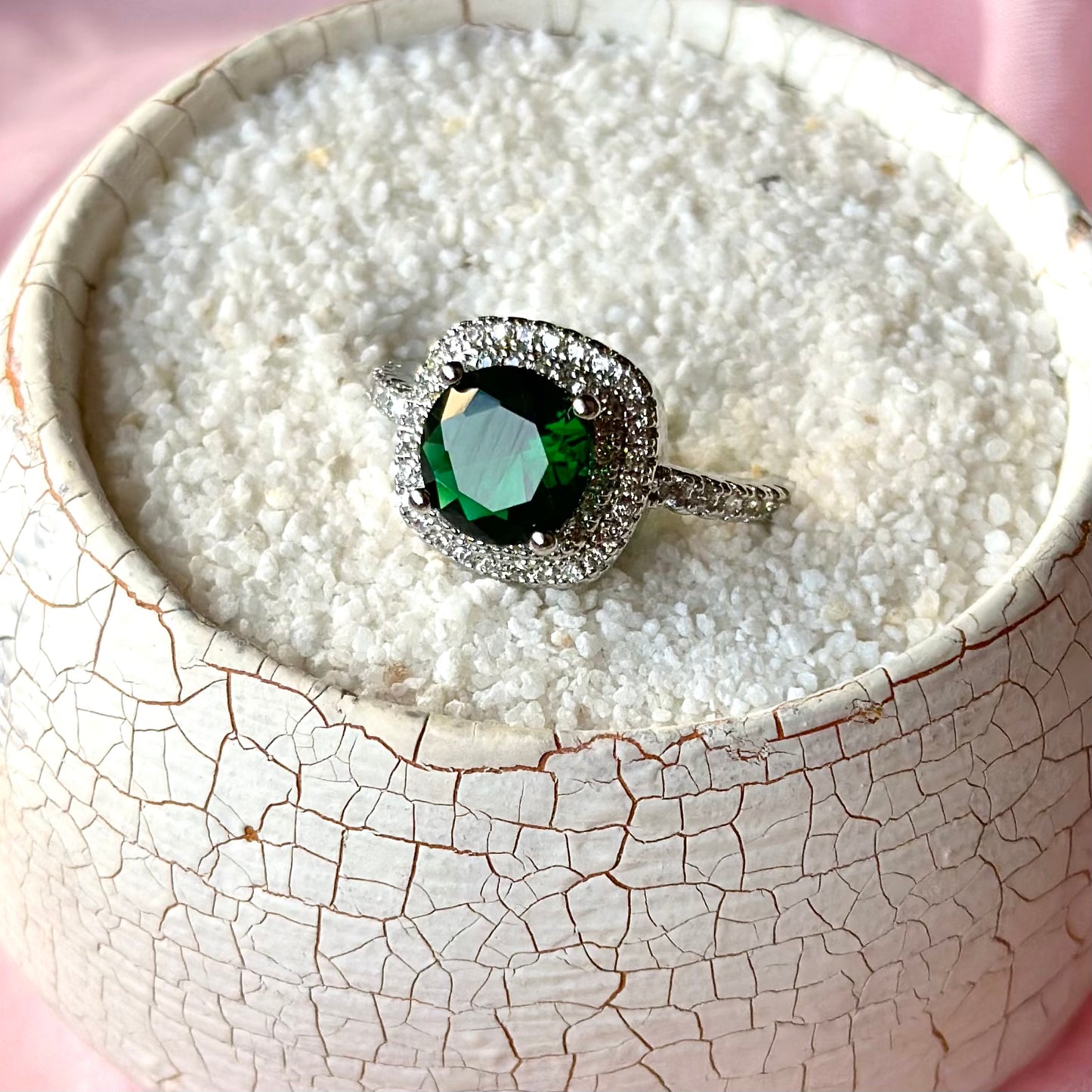 Classic Halo Ring (Emerald)