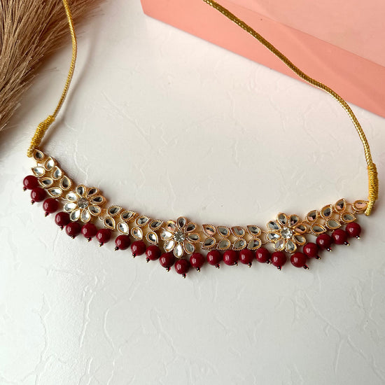 Load image into Gallery viewer, Flower Kundan Necklace (Maroon)
