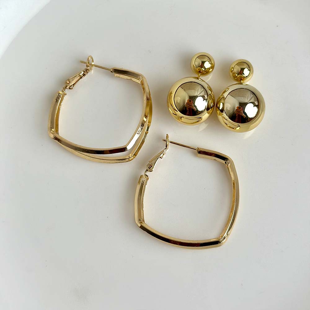 Load image into Gallery viewer, Milo Earrings (Golden)

