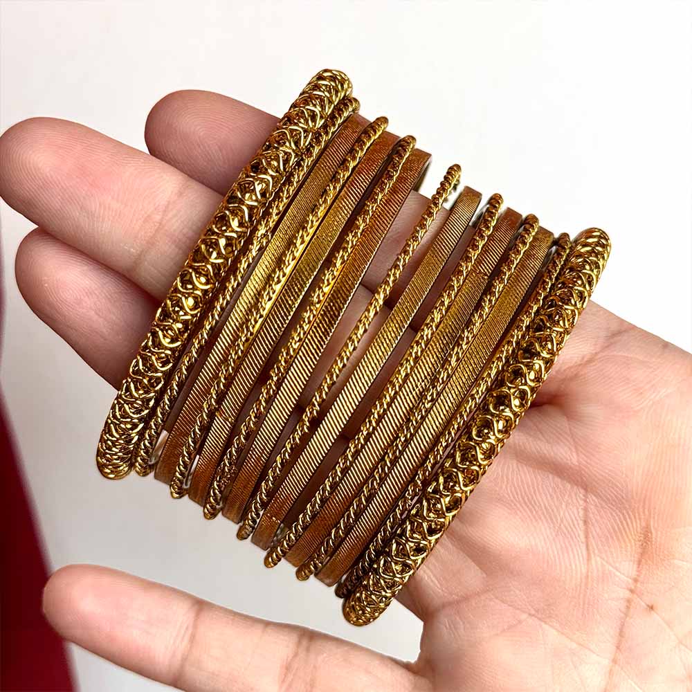 Naira Bangles (Golden)