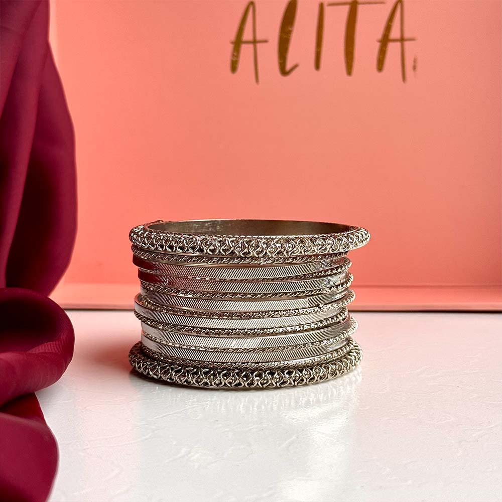Naira Bangles (Silver)