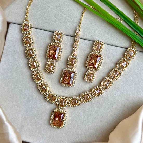 Nora Set (Golden Champagne)