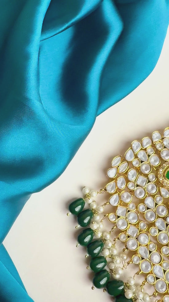 Load and play video in Gallery viewer, Ruqayah Bridal Set
