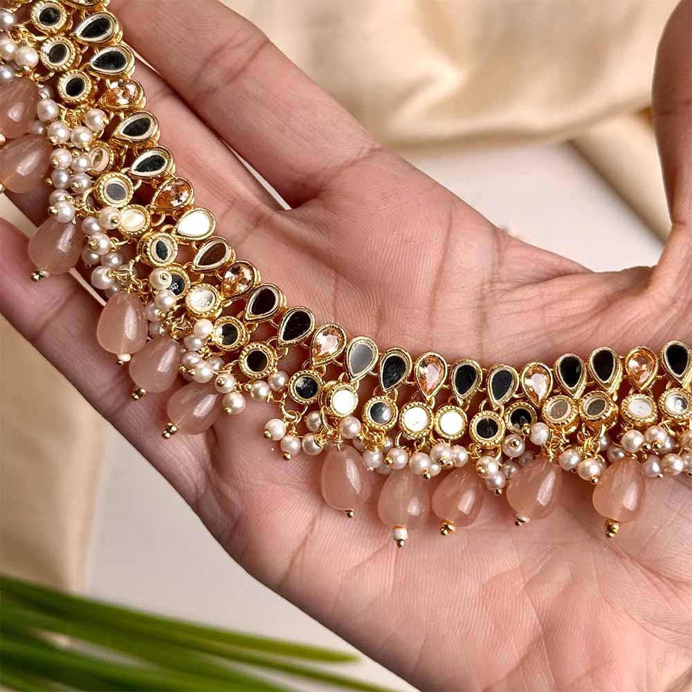 Priya Kundan Set (Beige)